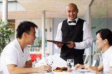 餐饮服务怎样让顾客满意，餐饮店服务问题解答