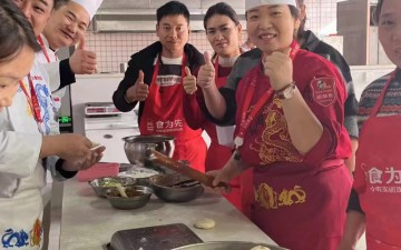 深圳光明食为先小吃培训机构