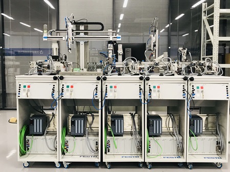机械设计制造及其自动化和机械设计制造及自动化的区别